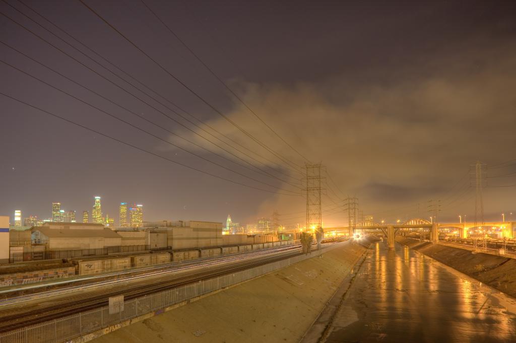 Downtown LA, Griffith Park Fire and LA R