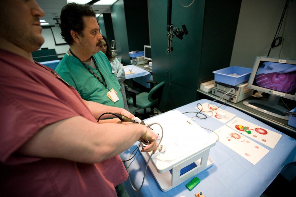 Practicing Laparoscopic Surgery