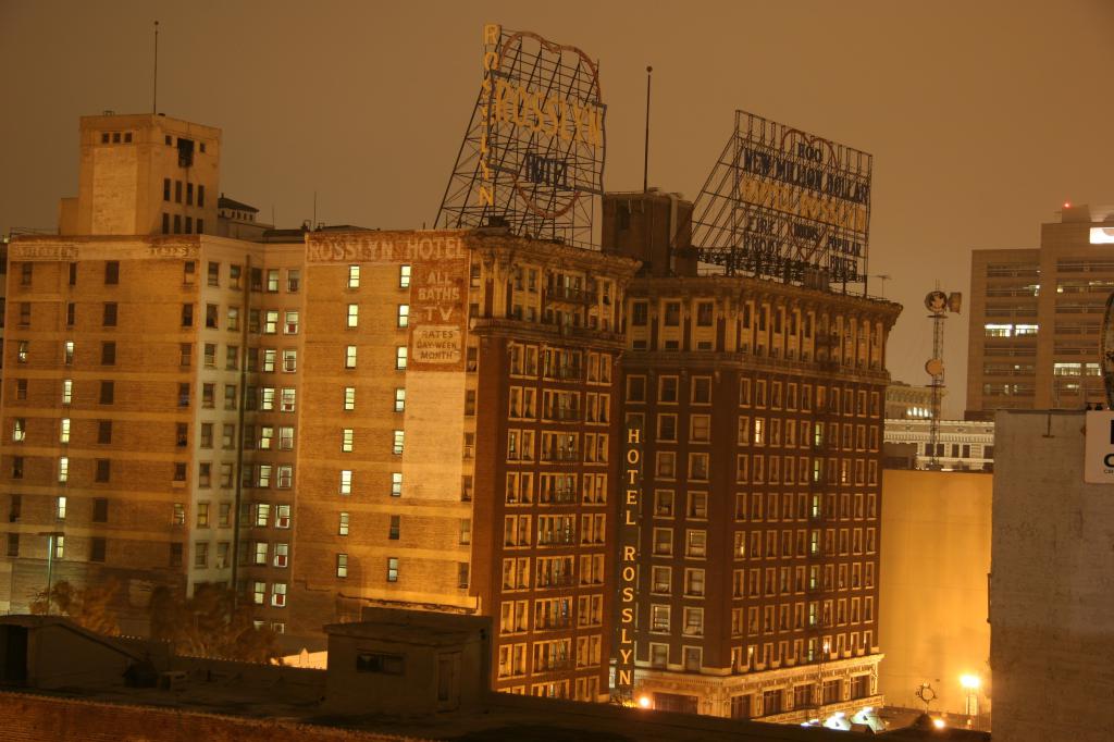 Rosslyn Hotel