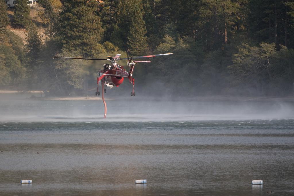 Tanker Helicopter Refilling
