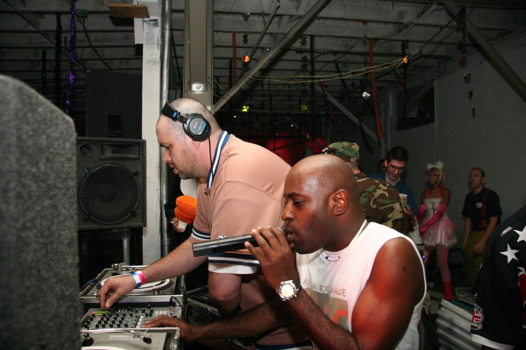 xxxl and mc ?