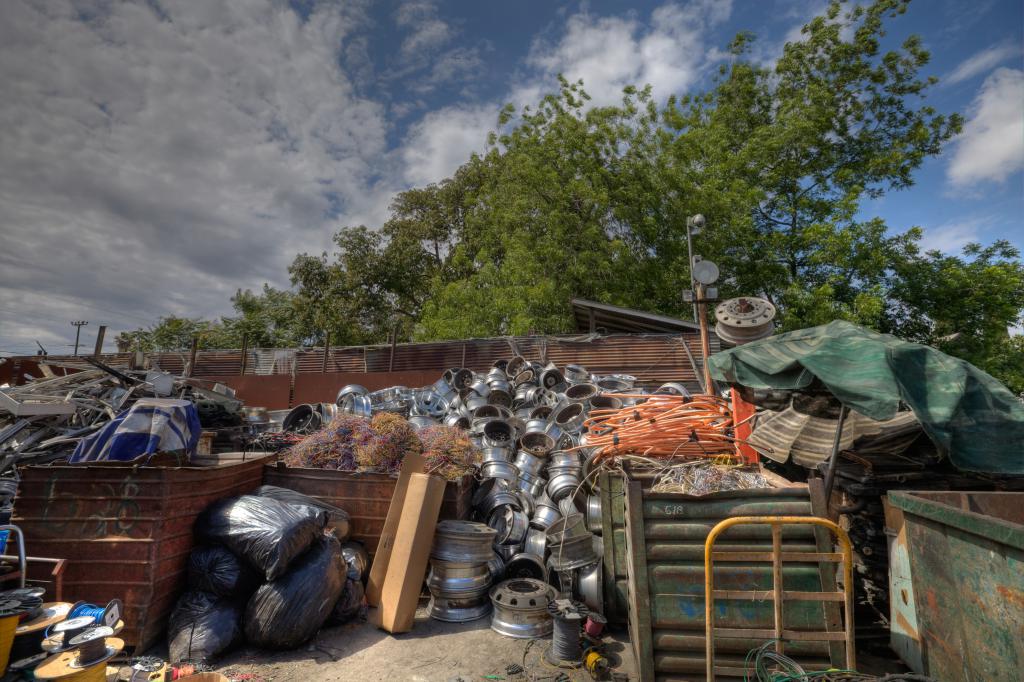 Wire and Rims to Be Recycled