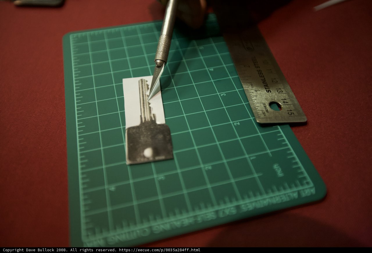 Precision Paper Incisions