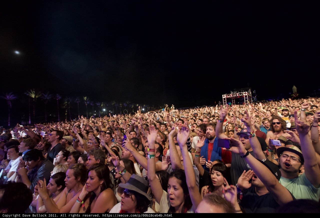 Coachella 2011 Crowd Goes Wild