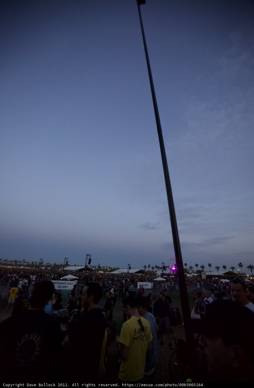 Dusk Crowd at the Big Four Festival