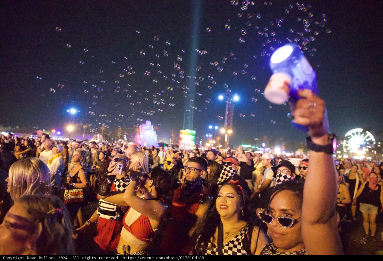 Enchanted Night at Coachella 2024: Fun, Fashion, and Festivities