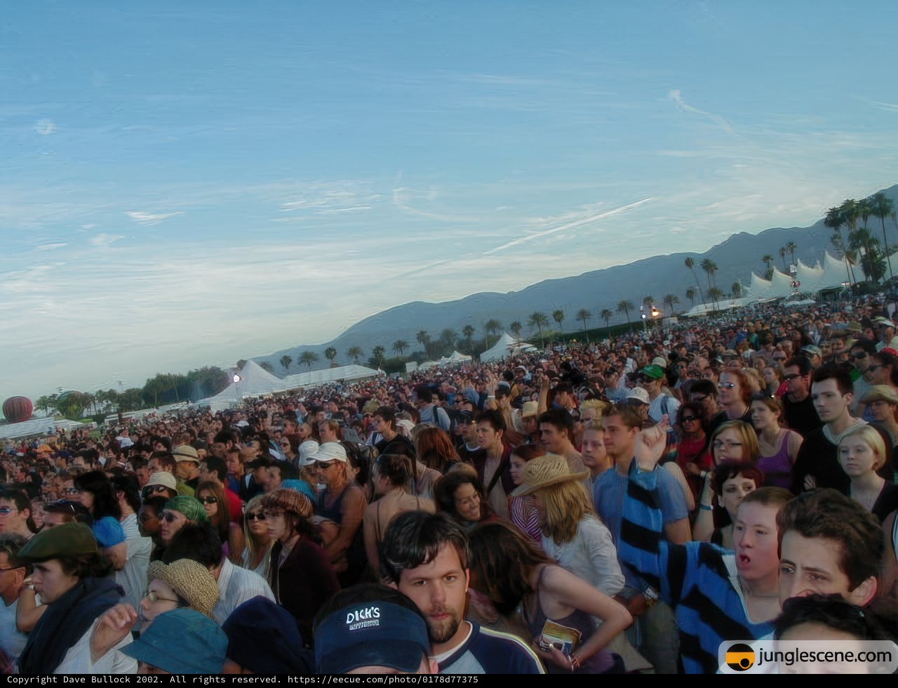 Coachella 2002: The Sea of Hats