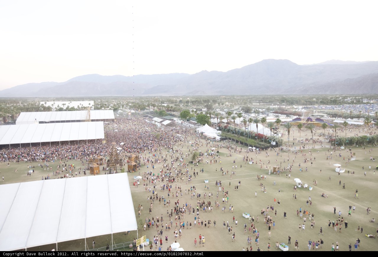 Coachella 2012: A Sea of Outdoor Fun and Music