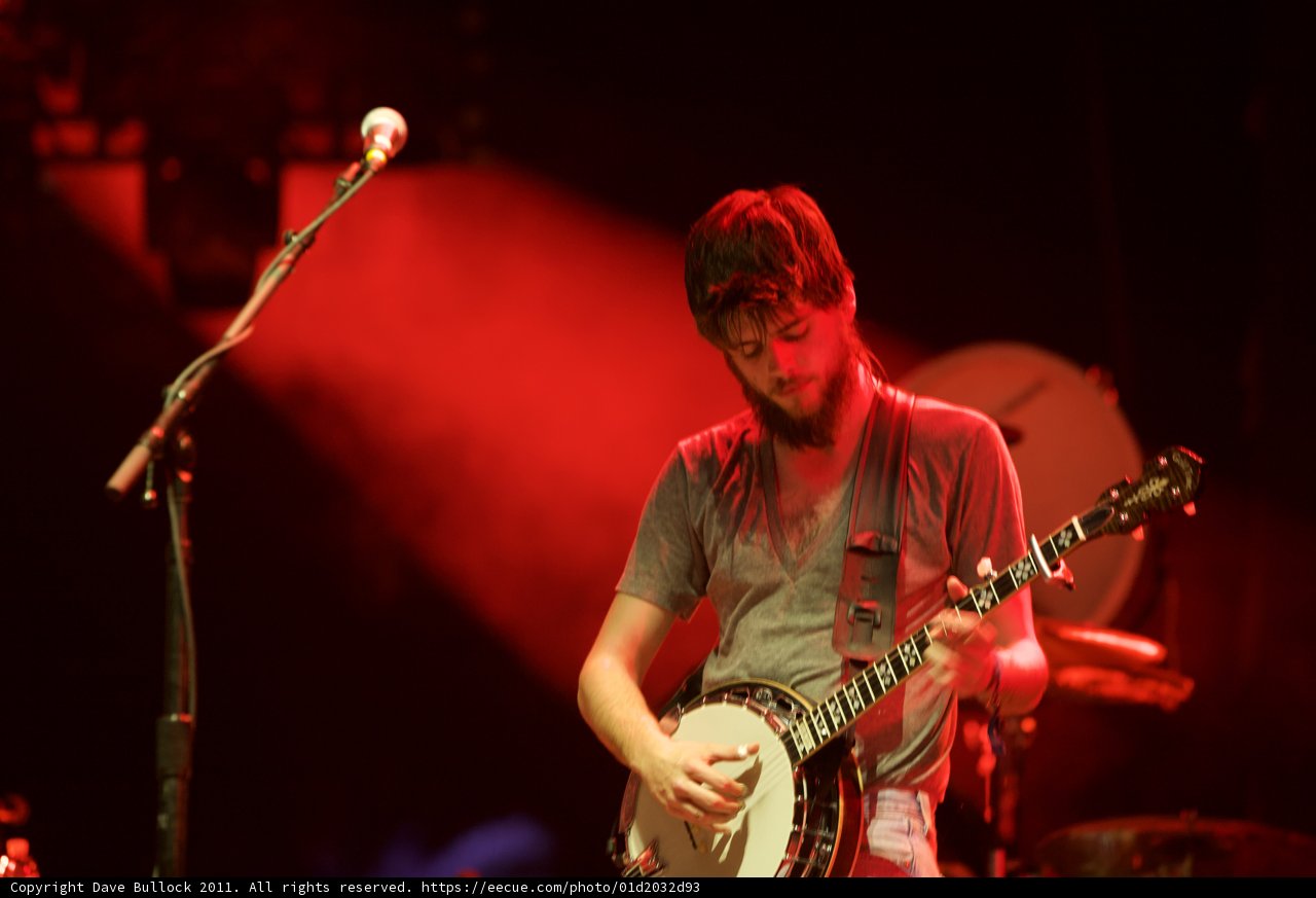 Winston Marshall Strums the Night Away on His Banjo