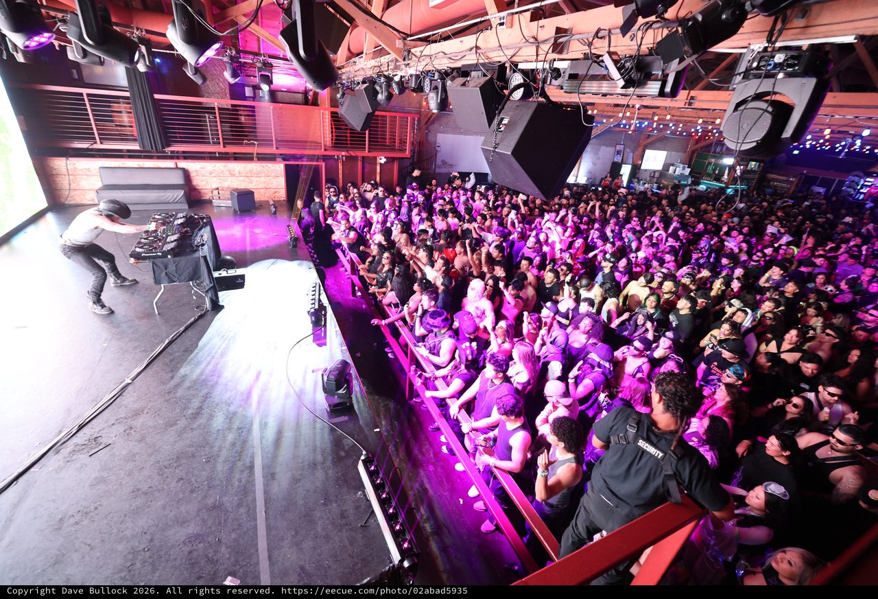 Massive EDM Crowd Surges at Wobbleland 2026