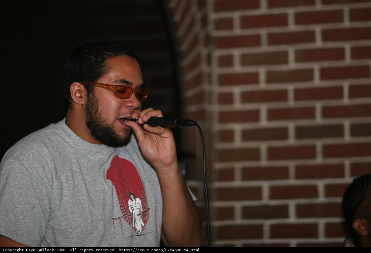 The Singing Spectacles