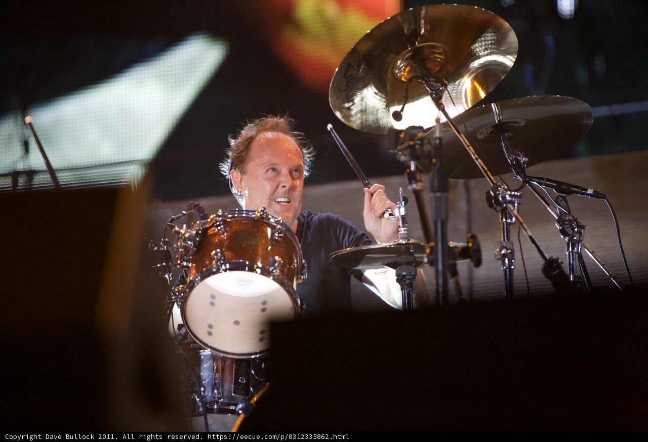 Lars Ulrich on the Drums