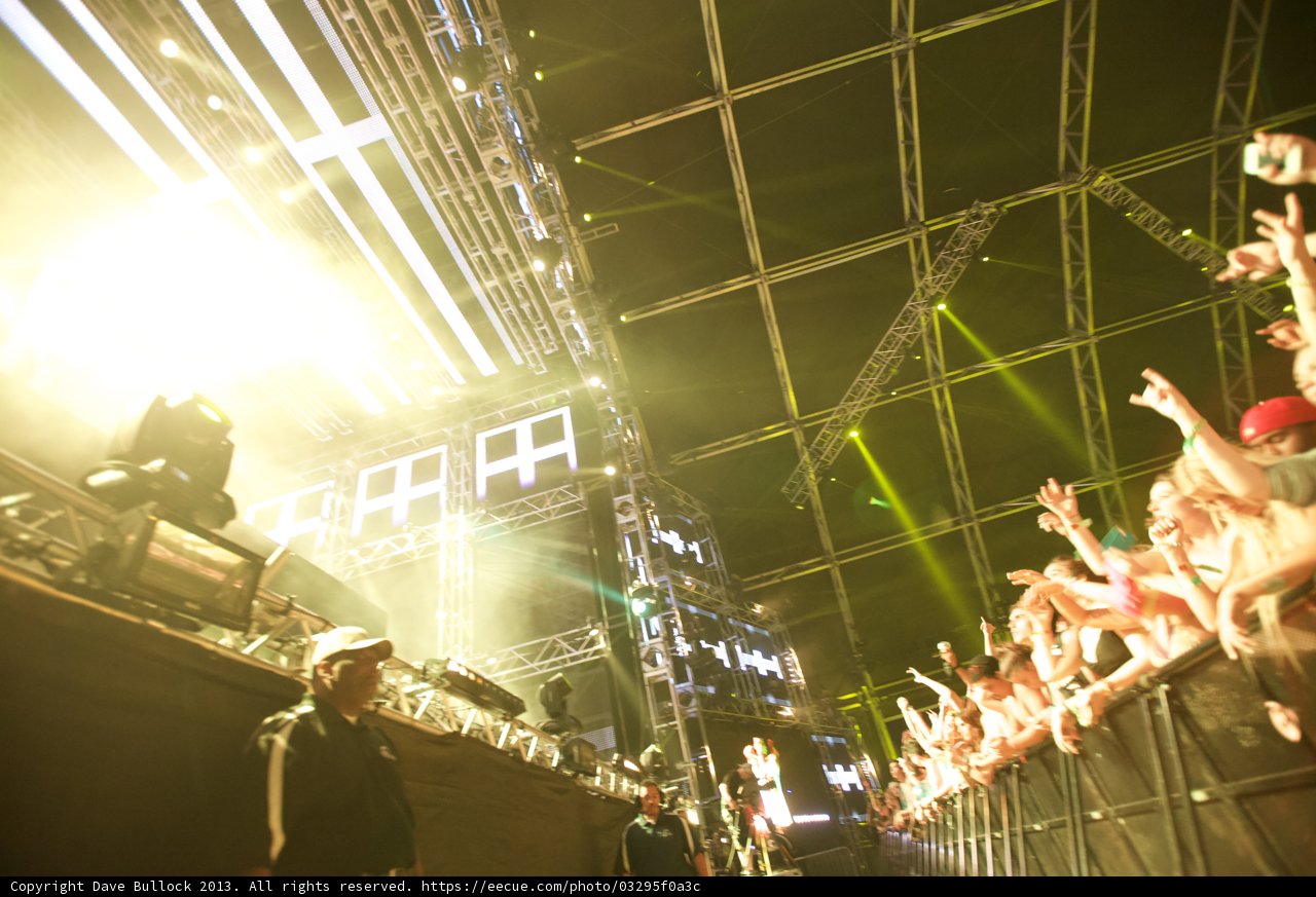 Rockin' Out with the Crowd