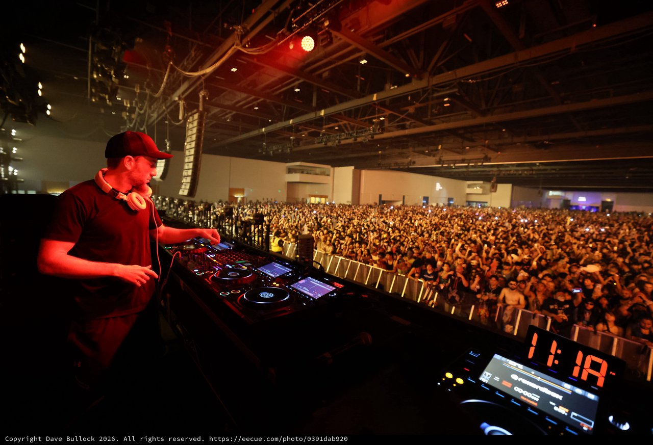 DJ Commands Massive Crowd at Wobbleland 2026