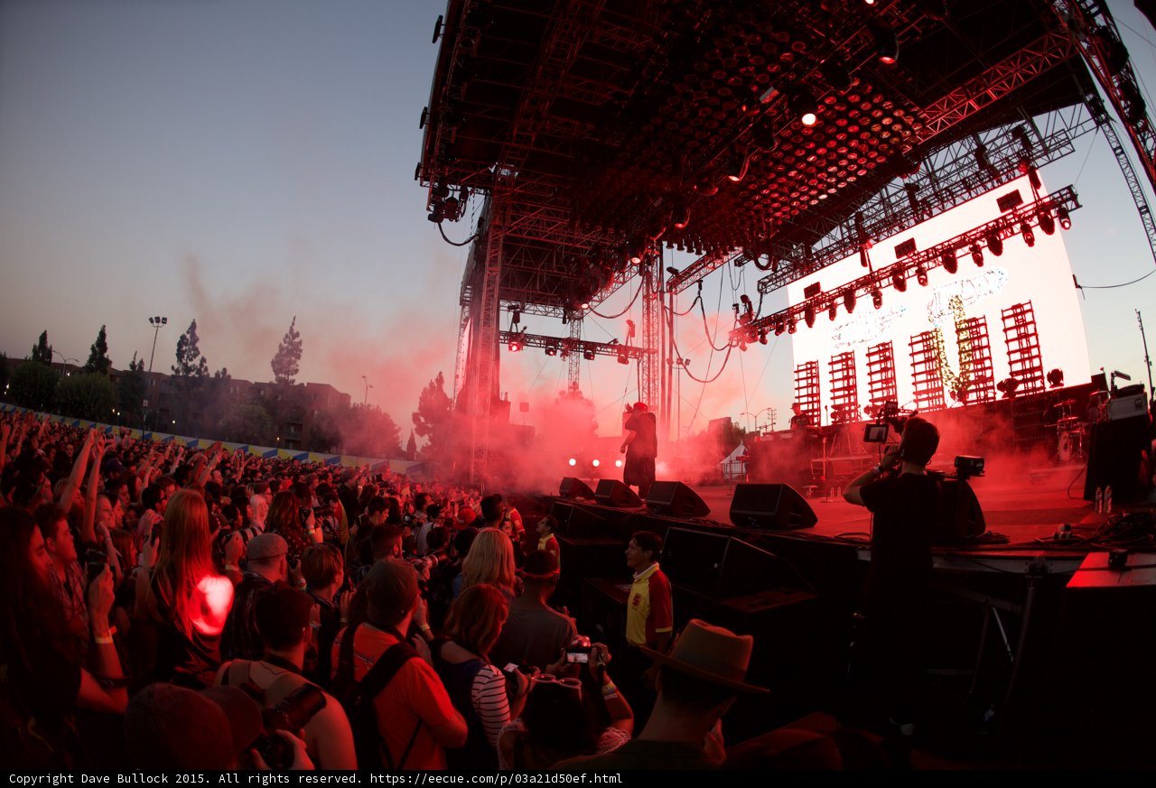 RTJ Smoke Filled Stage