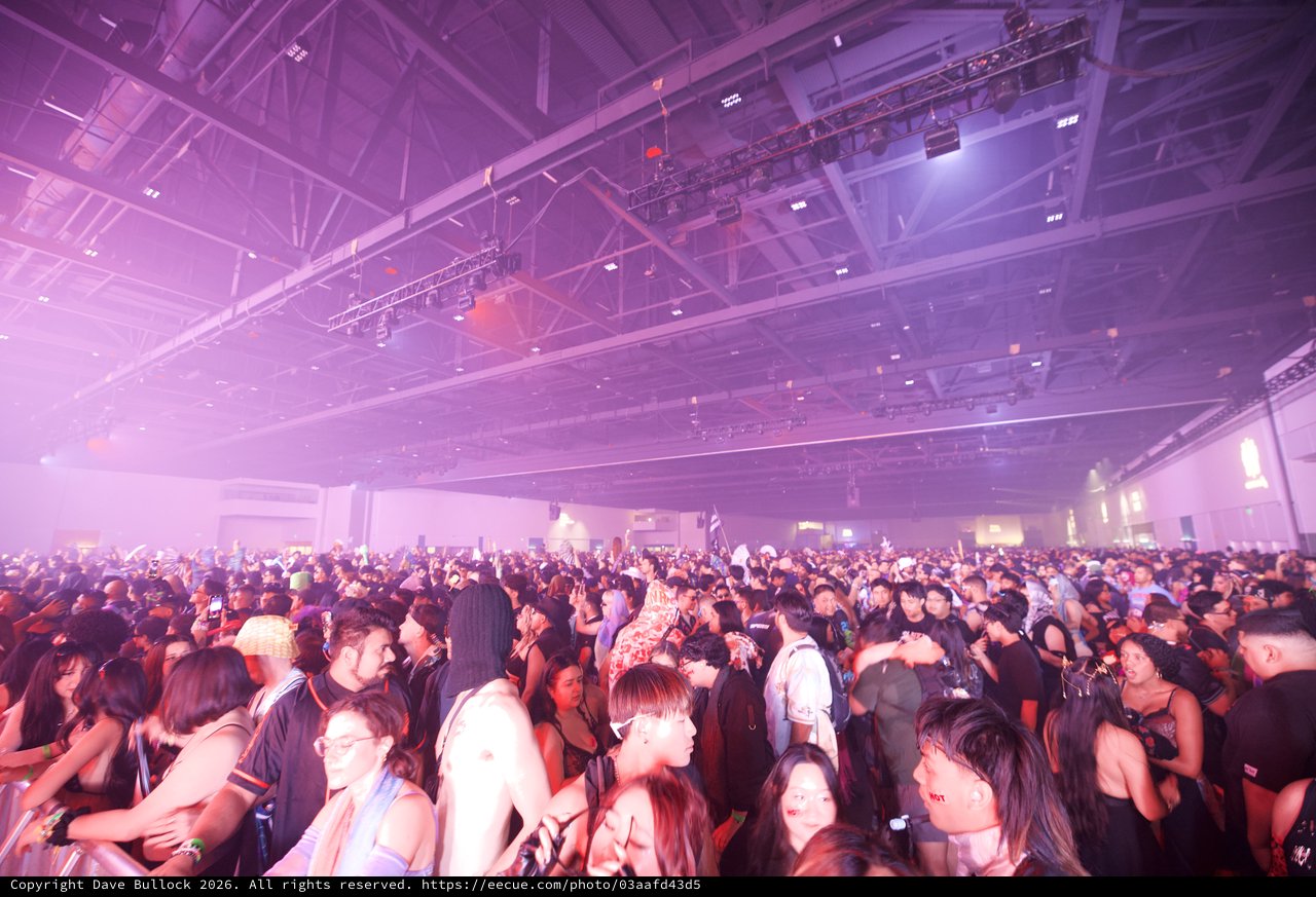 Massive Indoor Crowd at Wobbleland Festival 2026