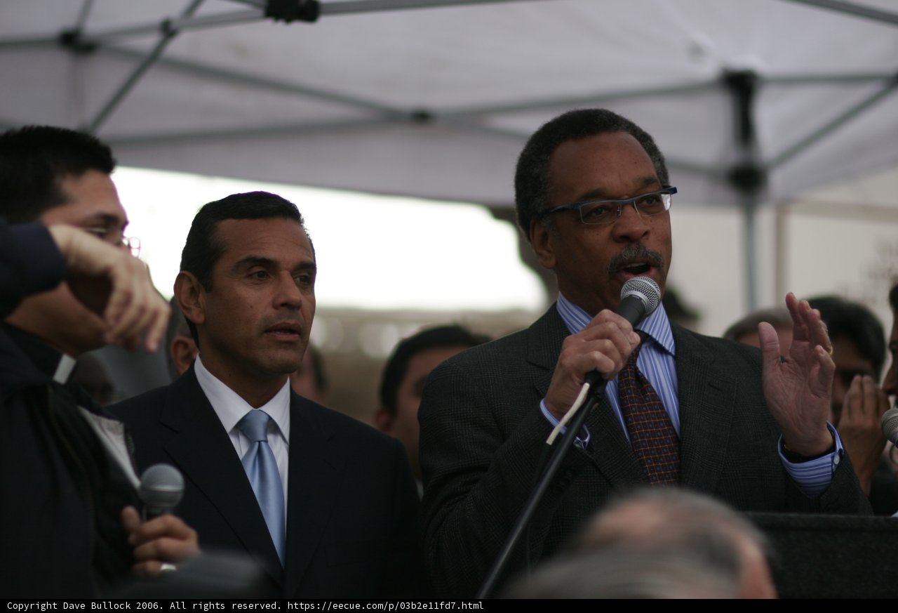 Antonio Villaraigosa Addresses the Crowd
