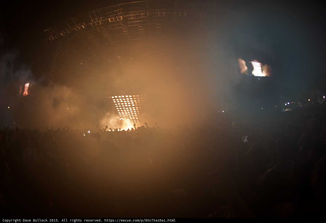 Fog and LED Screens Wide
