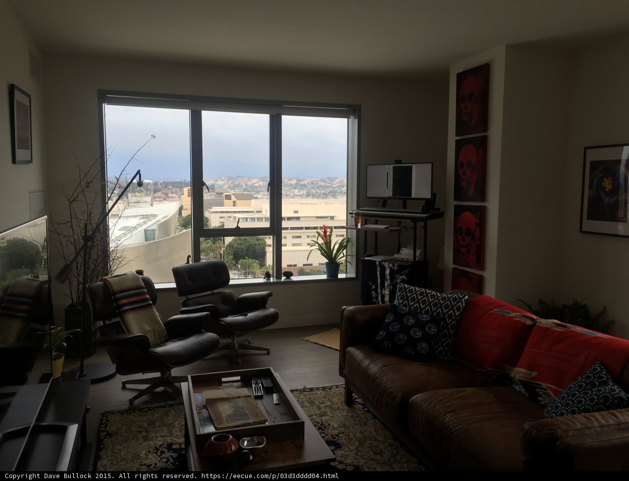 Comfortable Living Room Set-Up