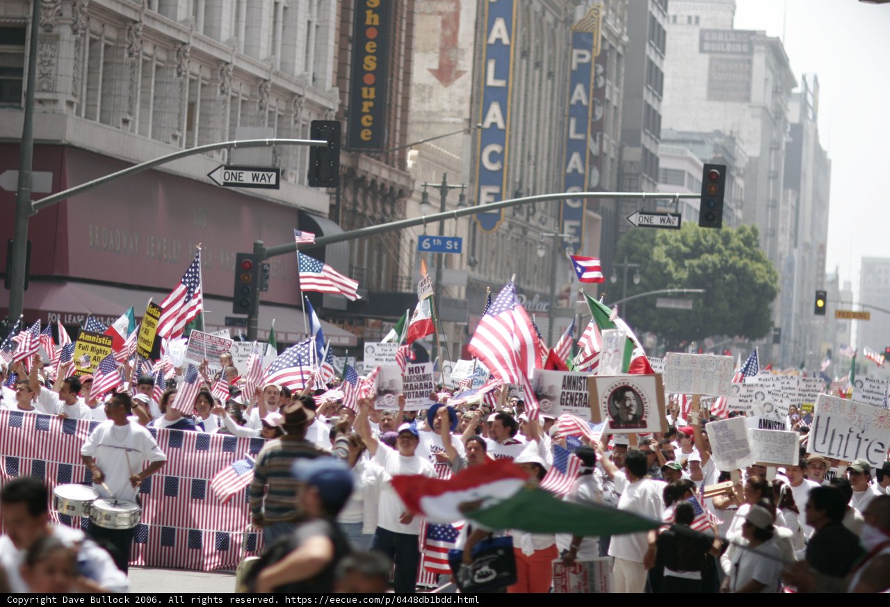Patriotic March in Metropolis
