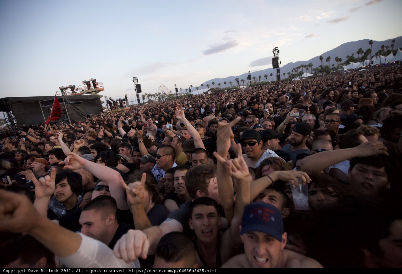 A Sea of Raised Hands: Big Four Festival Crowd