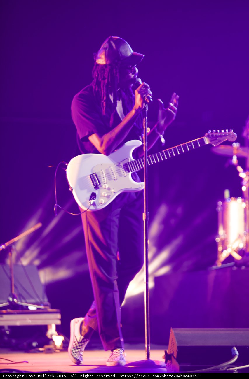 Solange Guitarist Full Body Hand Gesture White Stratocaster Keyboard Drum Kit Purple