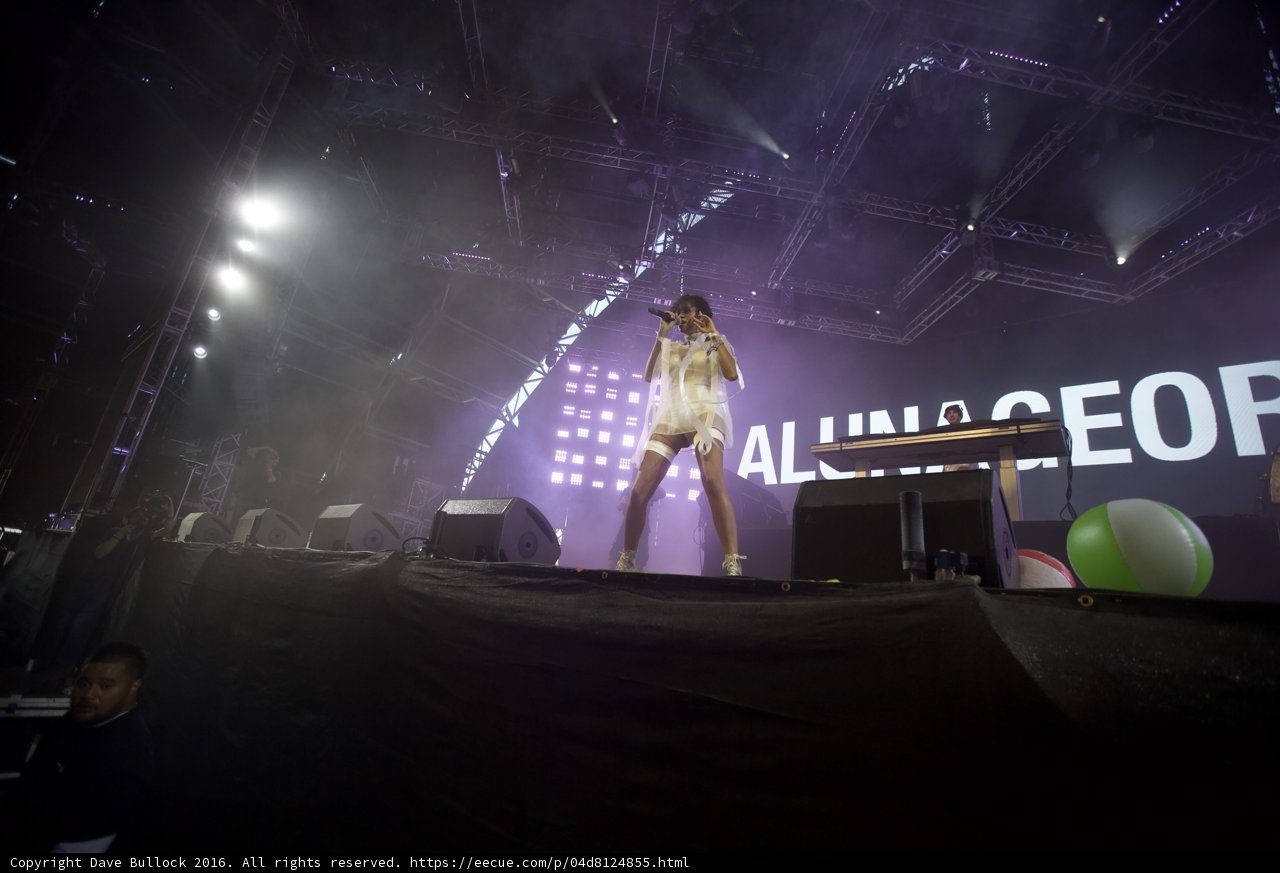 Spotlight on Solo Performer