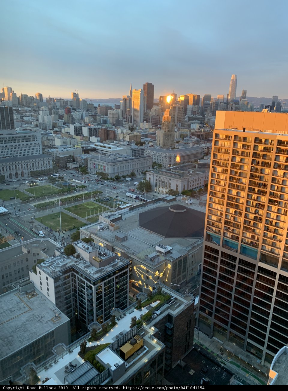 Metropolis Views