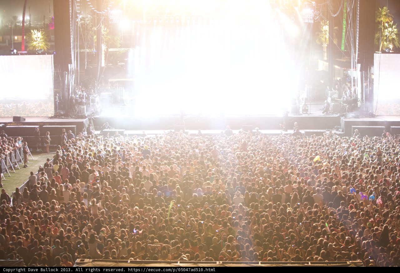 Rockin' with the Crowd