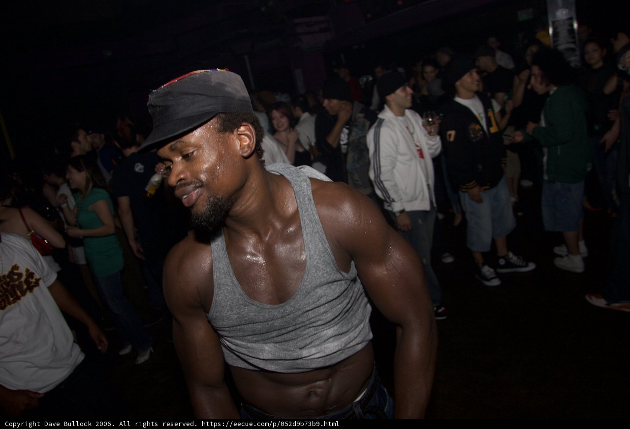 Hat and Tank Top Groove