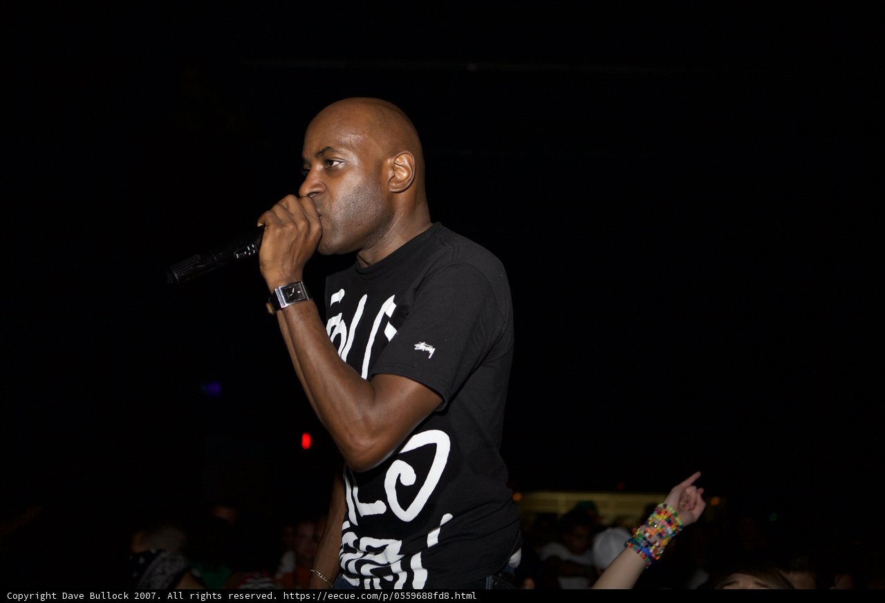 MC Q Takes the Stage
