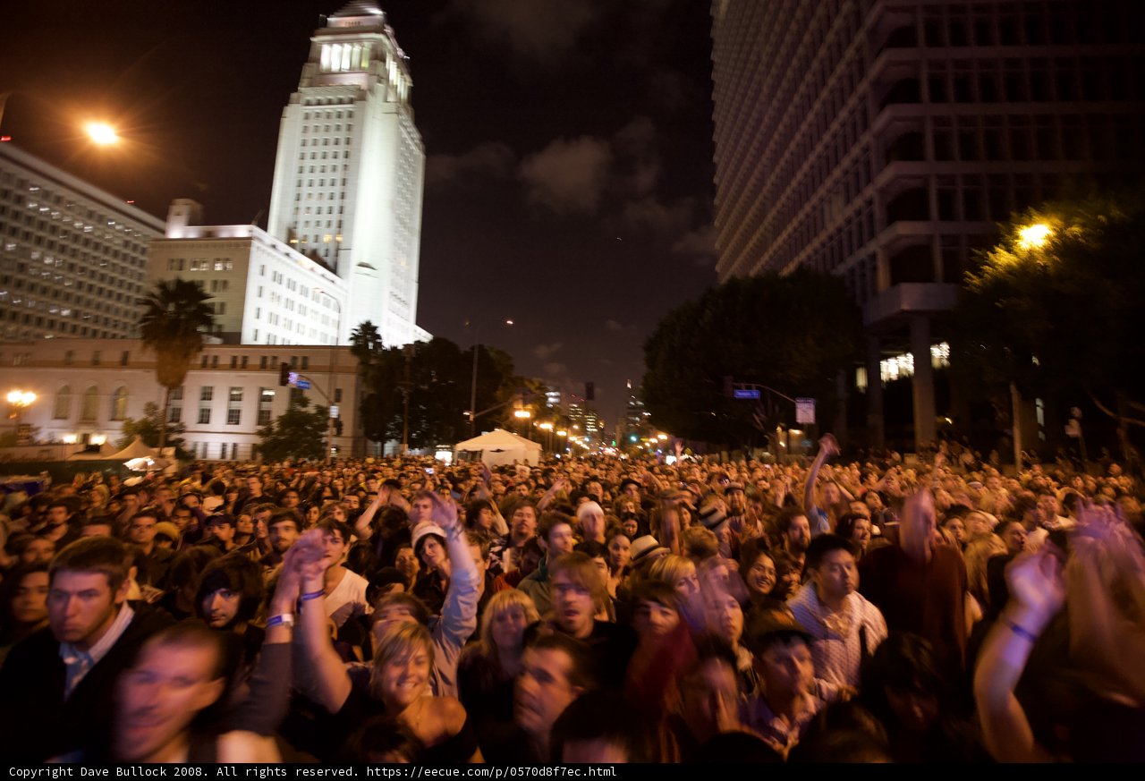 Nightlife in the Metropolis