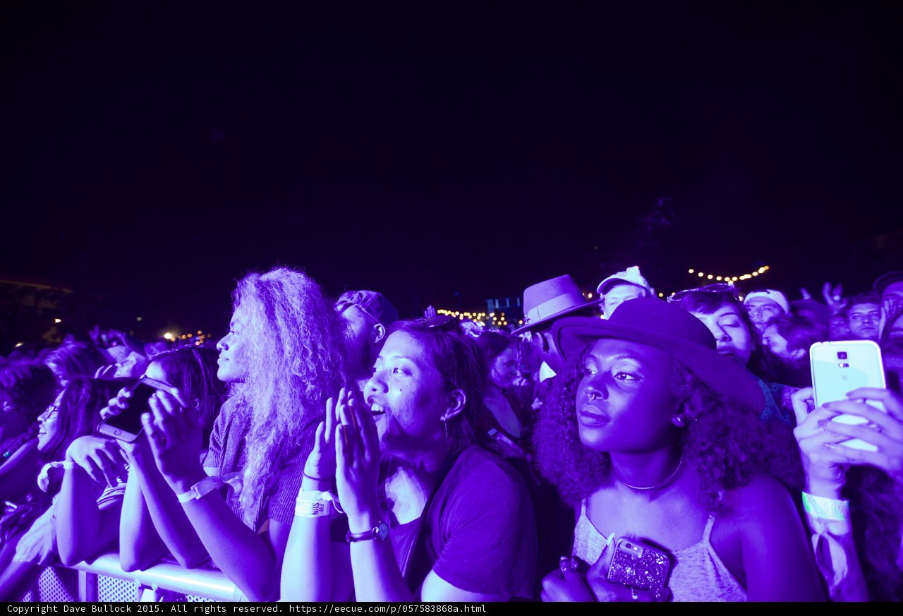 Front Row Fans Curly Hair Hat Phone Purple
