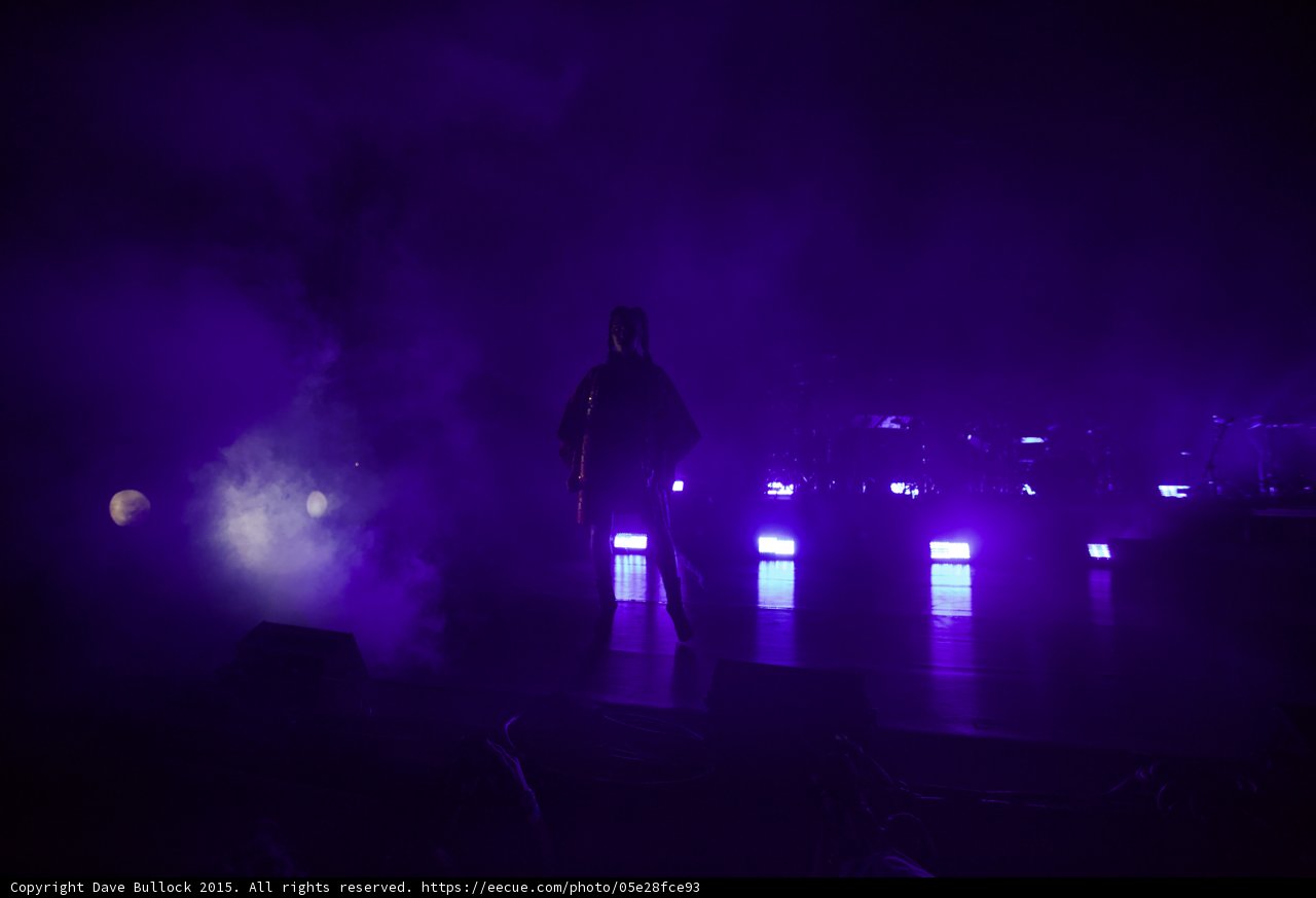 FKA twigs Wide Stage Purple Lighting Silhouette Standing Red Kimono LED Lights Heavy Haze Moon Moody