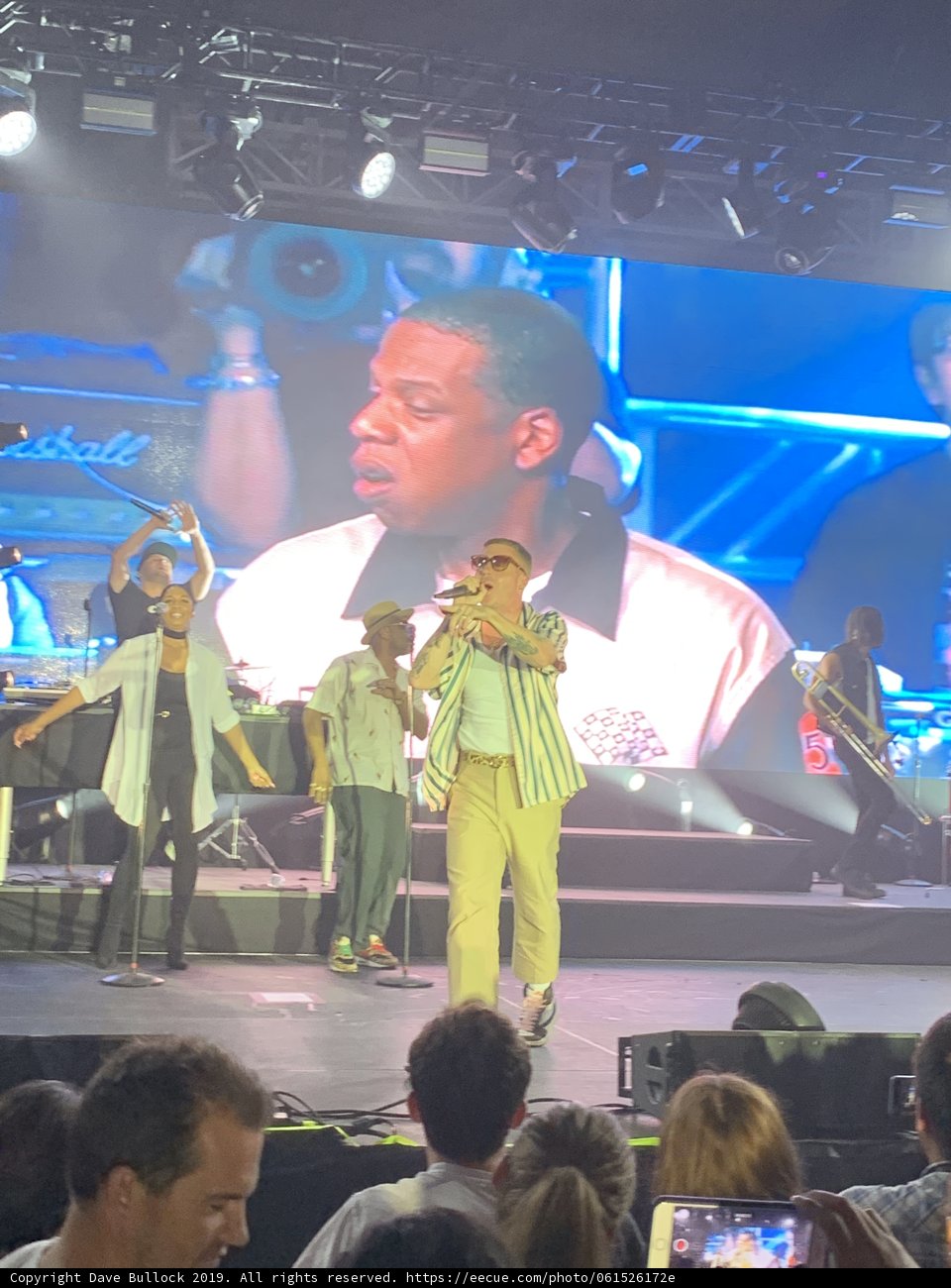 Jay-Z electrifies San Francisco crowd at concert