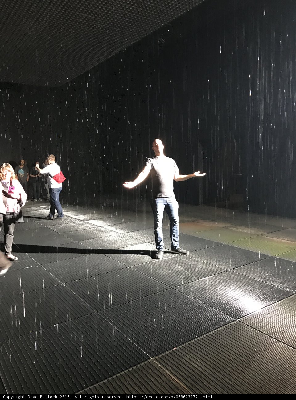 Rainy Stage Performance