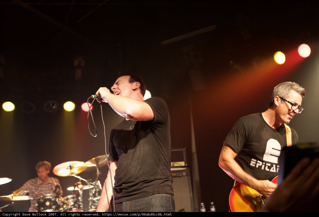 Bad Religion's Brett Gurewitz and Guitarist Shine at Glasshouse Concert
