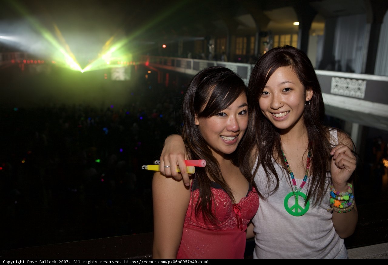 Nightclub Pals