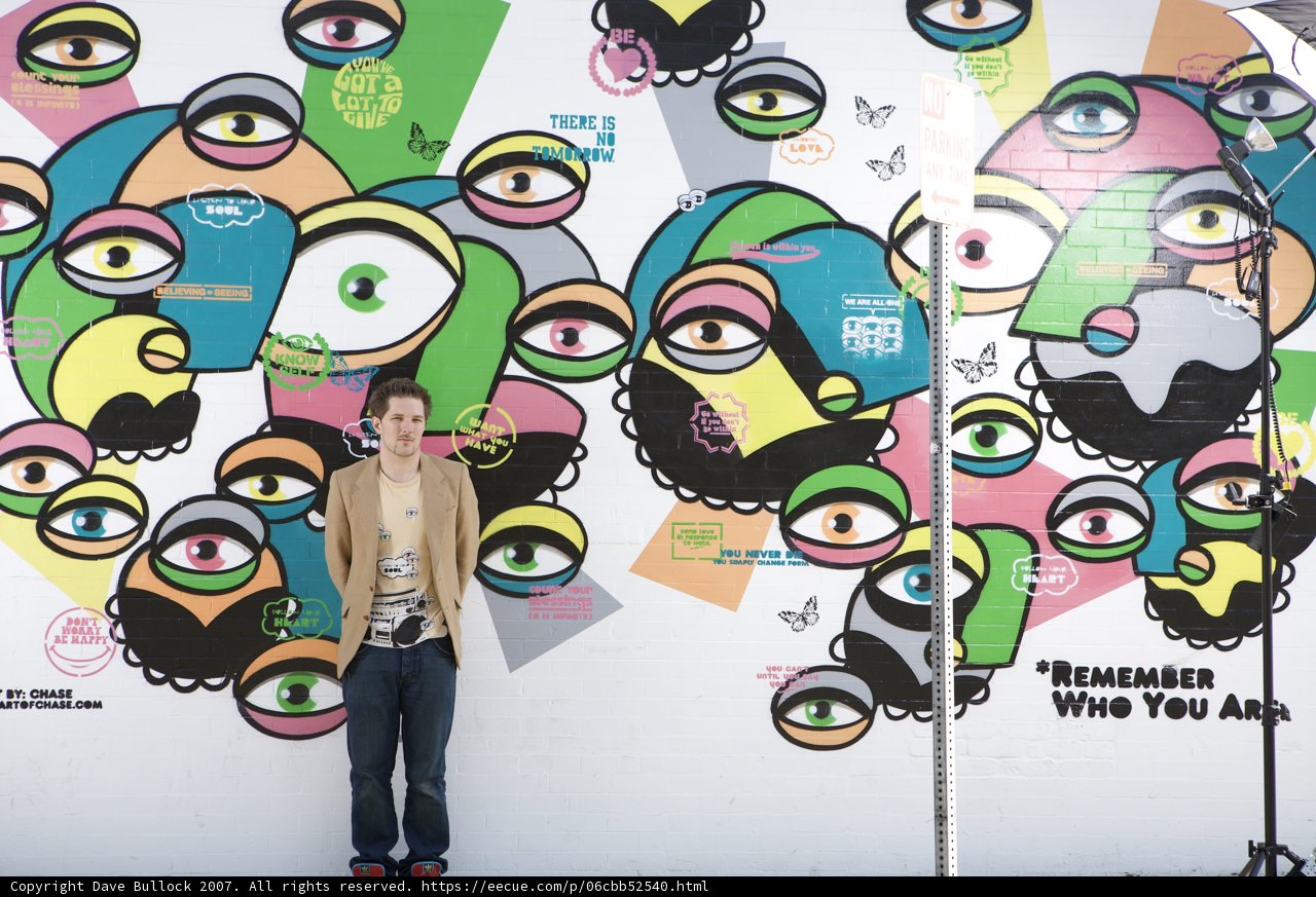 Eyes of the Mural