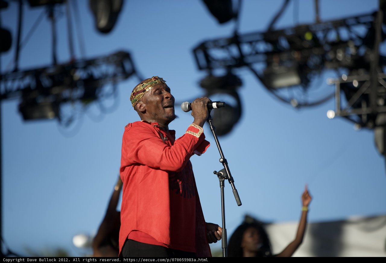 Jimmy Cliff Belting out Hits at Coachella 2012
