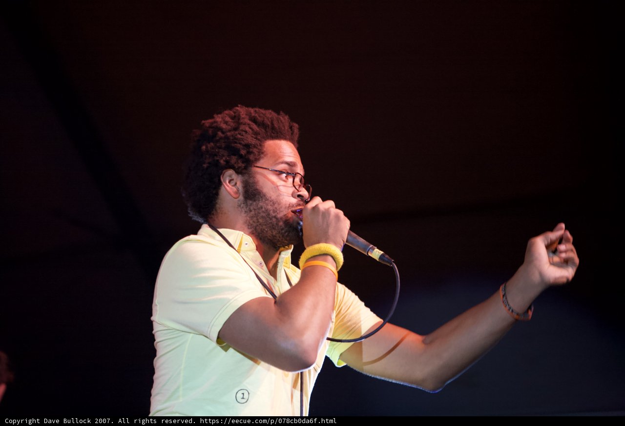 Entertainer in Action