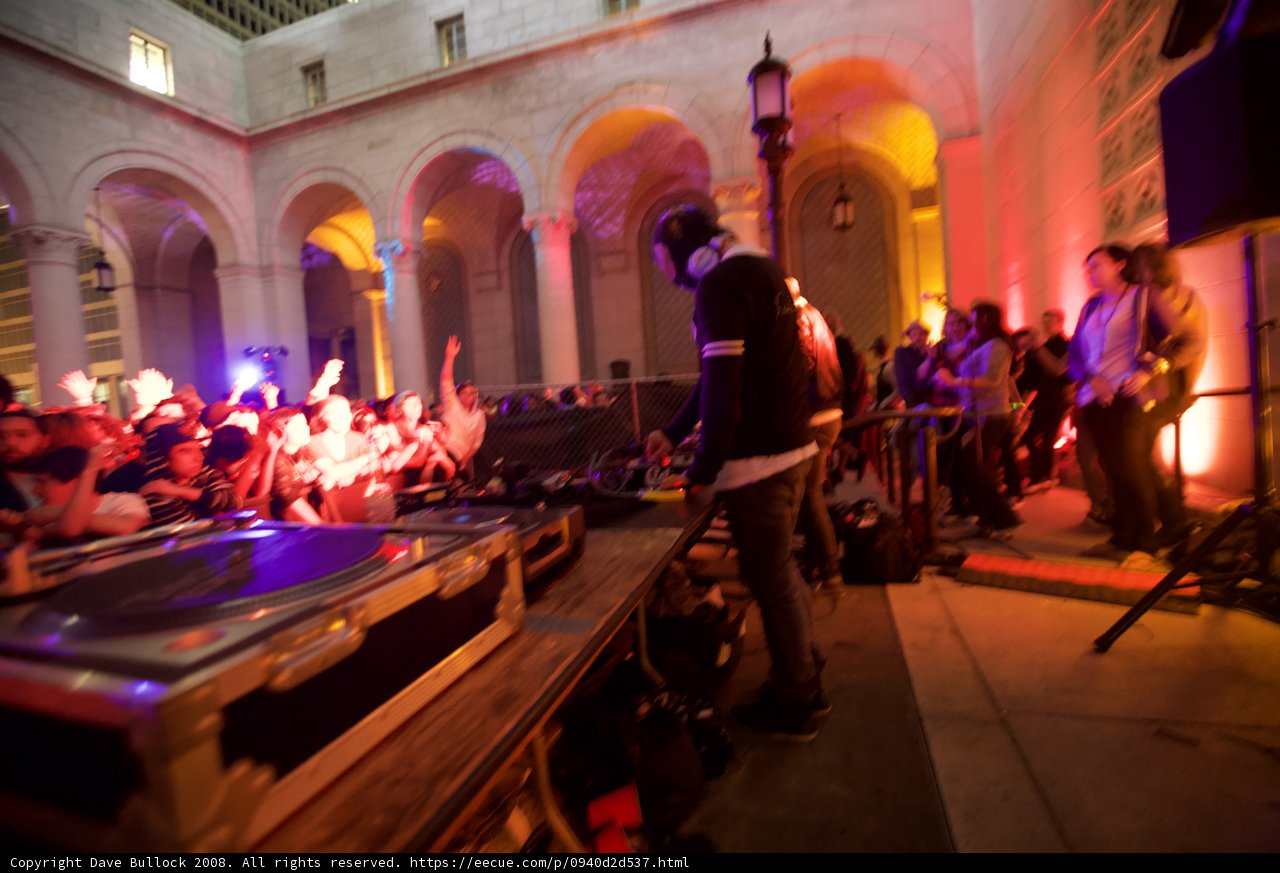 Grooving in the Urban Nightlife