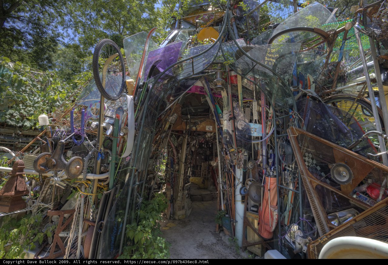 Junk House: A Creative Architecture