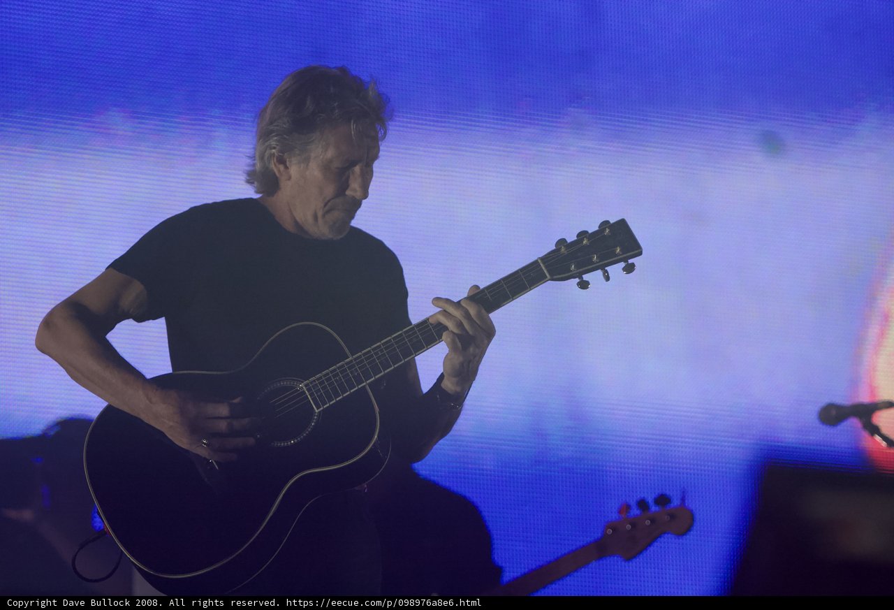 Roger Waters Rocks Coachella with Acoustic Guitar