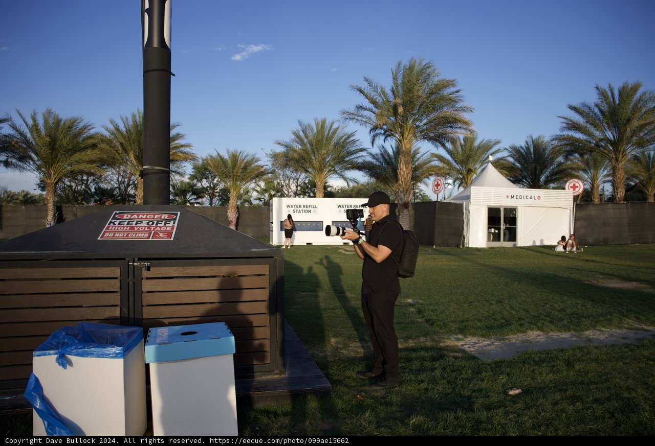 Capturing the Scene at Coachella 2024