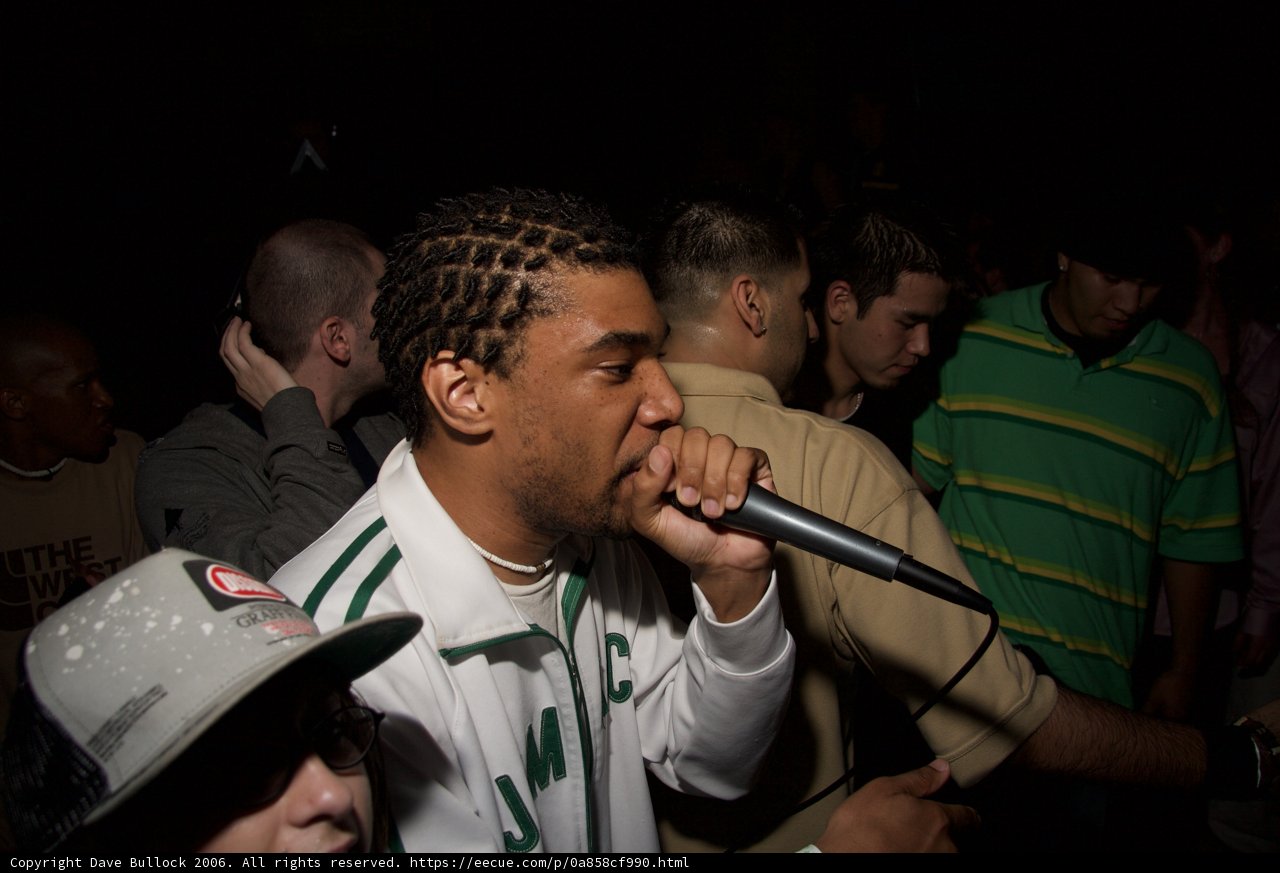 The Entertainer with the Mic and Dreadlocks