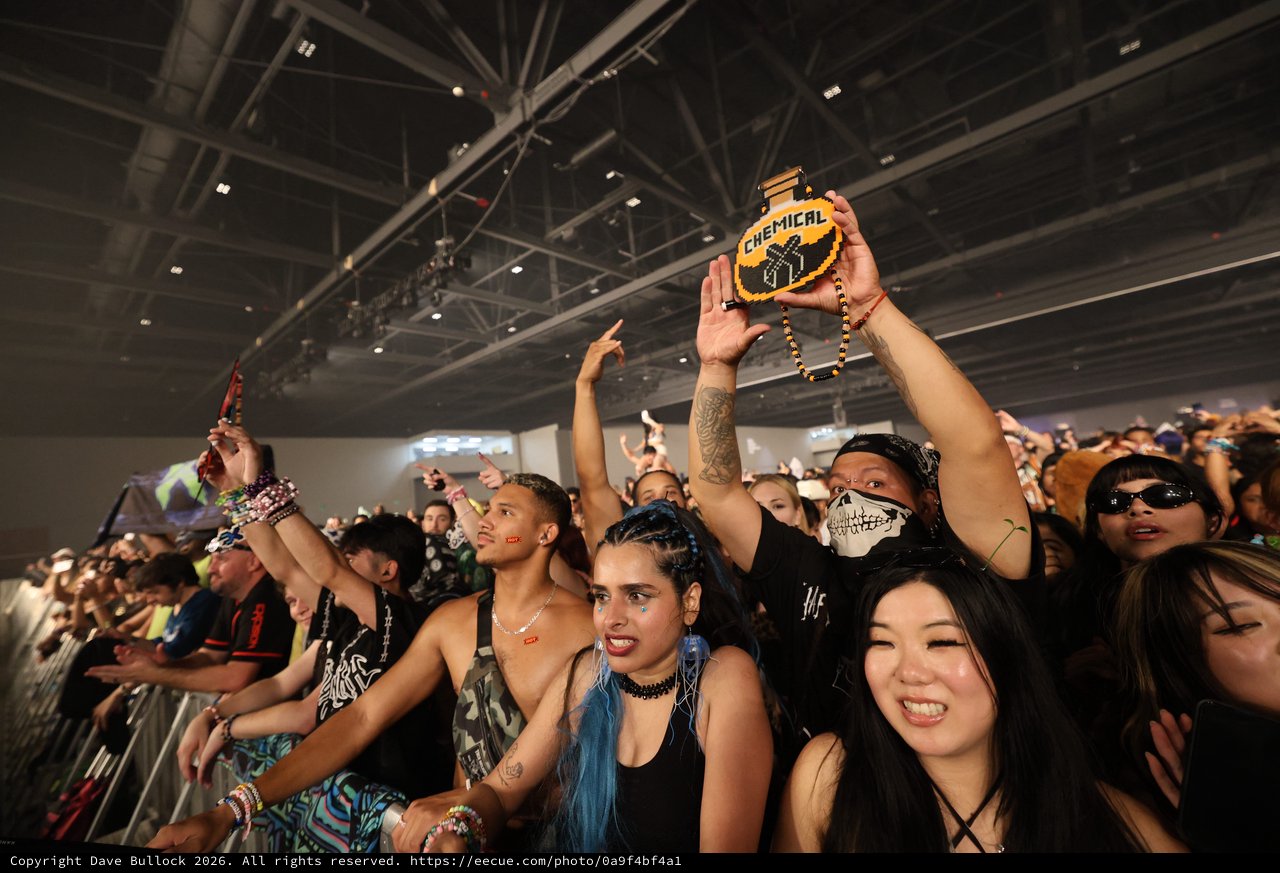 Energetic Crowd Erupts at Wobbleland 2026 Festival