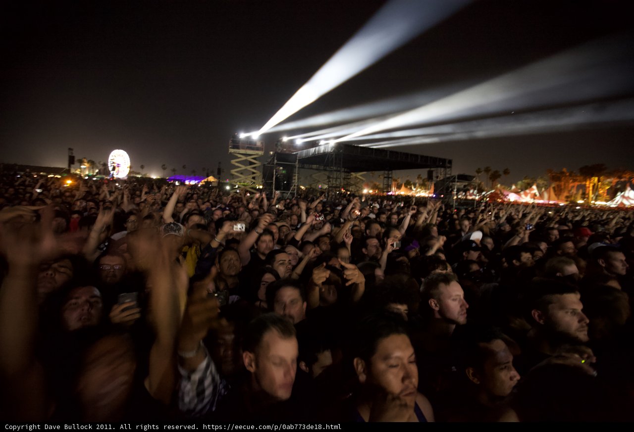 Illuminating the Crowds at the Big Four Festival