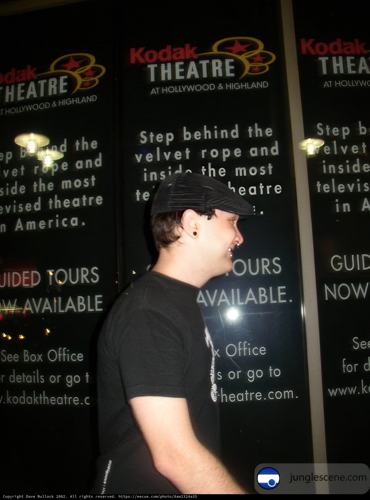 Kodak Theatre and the Man in the T-Shirt
