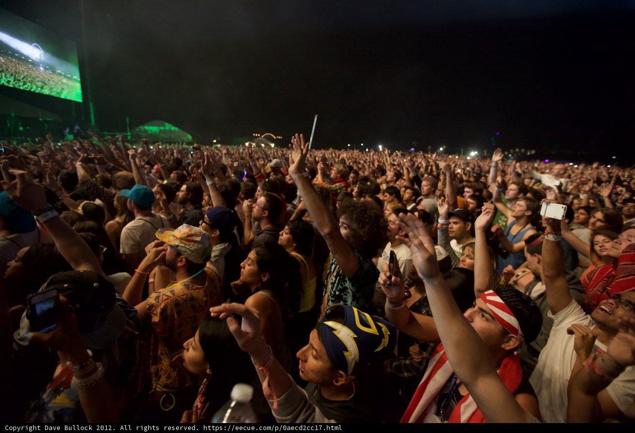 Exhilarating Cheers of Coachella!